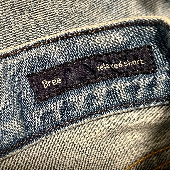 Citizens of Humanity Bree Relaxed Short in Daze - Picture 11 of 14